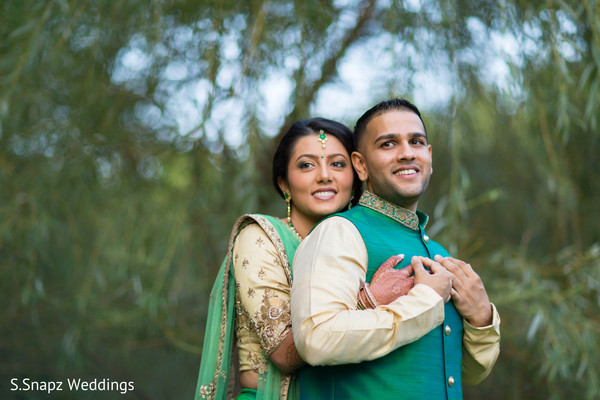 colleen moore recommends Photo Poses For Couples Outdoors