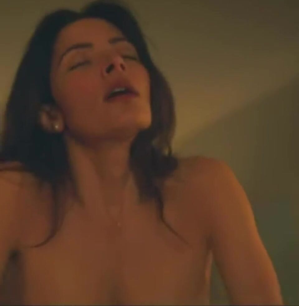 anson an recommends Sarah Shahi Nude Videos