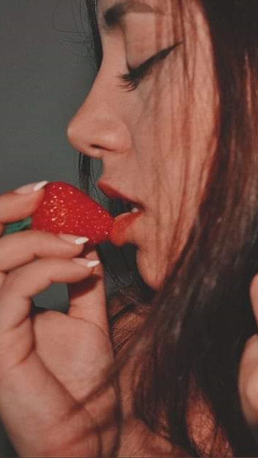 dee echevarria recommends sex with fruit tumblr pic