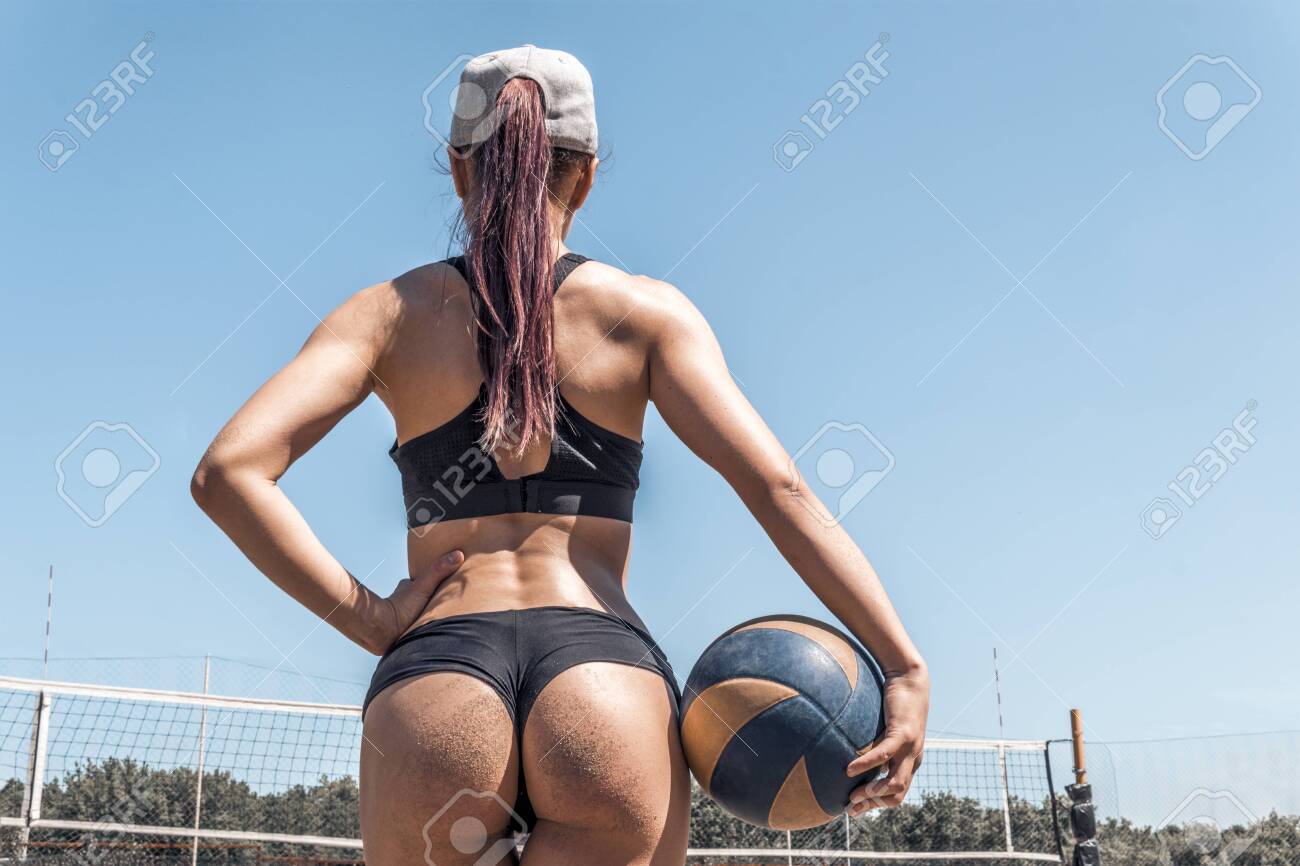 brittany anne davis recommends sexy female beach volleyball pic