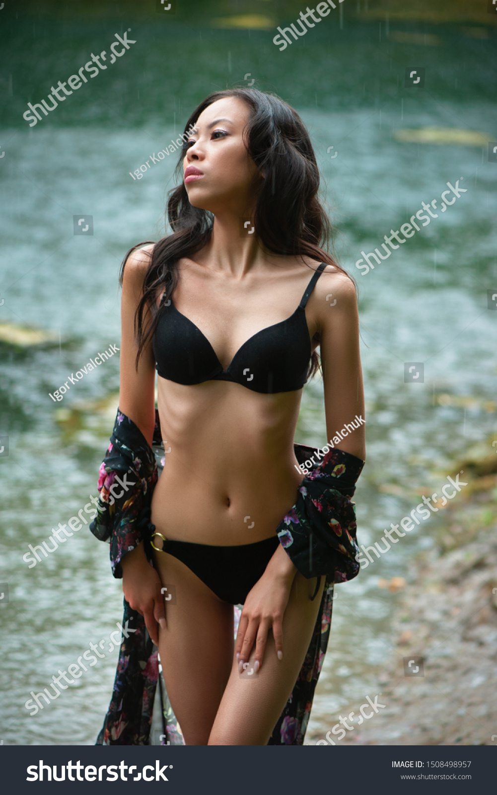 Sexy Skinny Asian Girls shemale alison