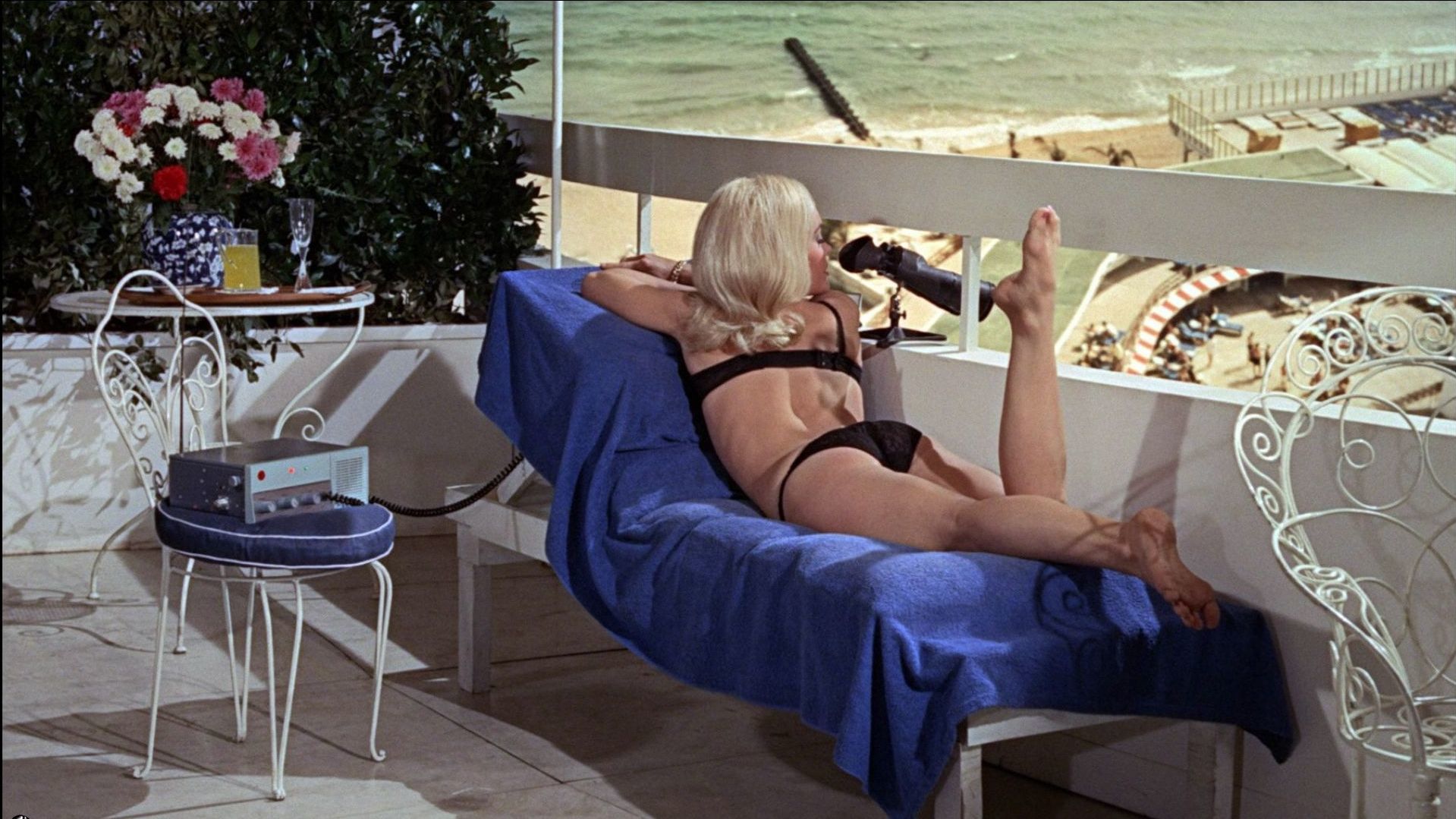 catherine fleenor recommends Shirley Eaton Nude