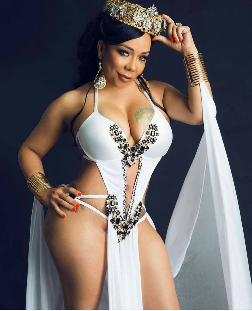 dave farquharson recommends Tiny Ti Wife Nude